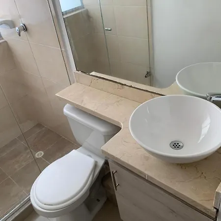 Acogedor Apto En 3 Hab Cerca De La Playa Apartamento *