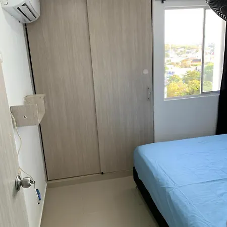 Acogedor Apto En 3 Hab Cerca De La Playa